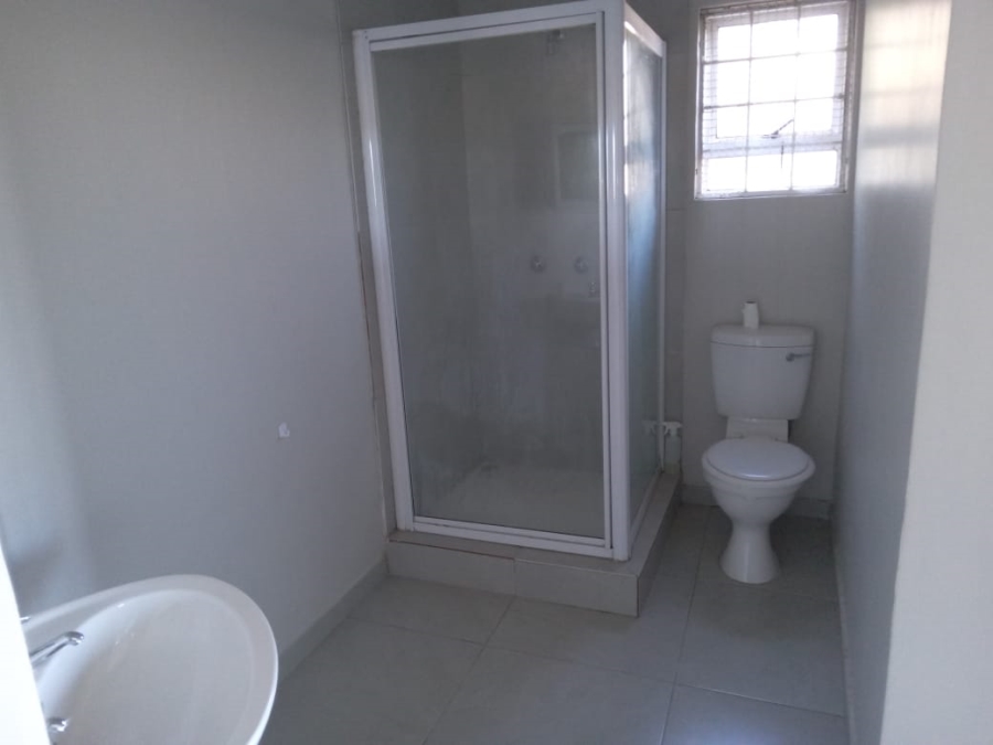 2 Bedroom Property for Sale in Sunningdale KwaZulu-Natal