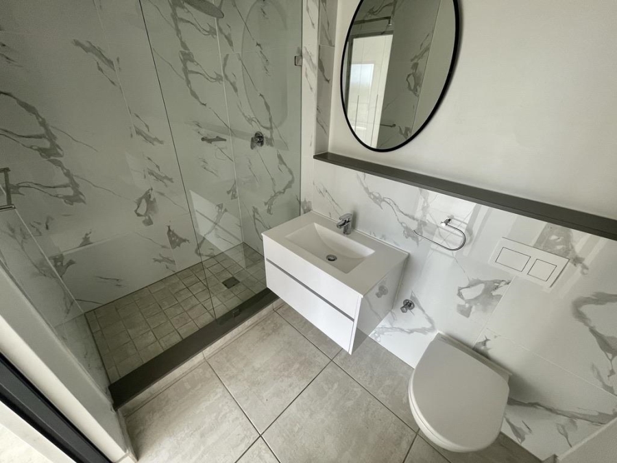To Let 1 Bedroom Property for Rent in Izinga Ridge KwaZulu-Natal