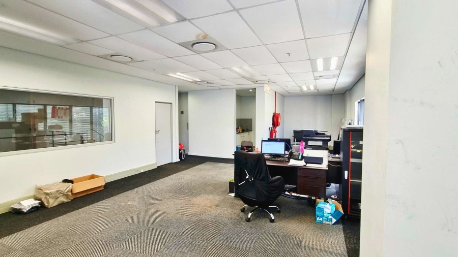 To Let commercial Property for Rent in Mount Edgecombe KwaZulu-Natal