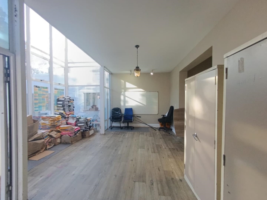 To Let commercial Property for Rent in Hillcrest KwaZulu-Natal
