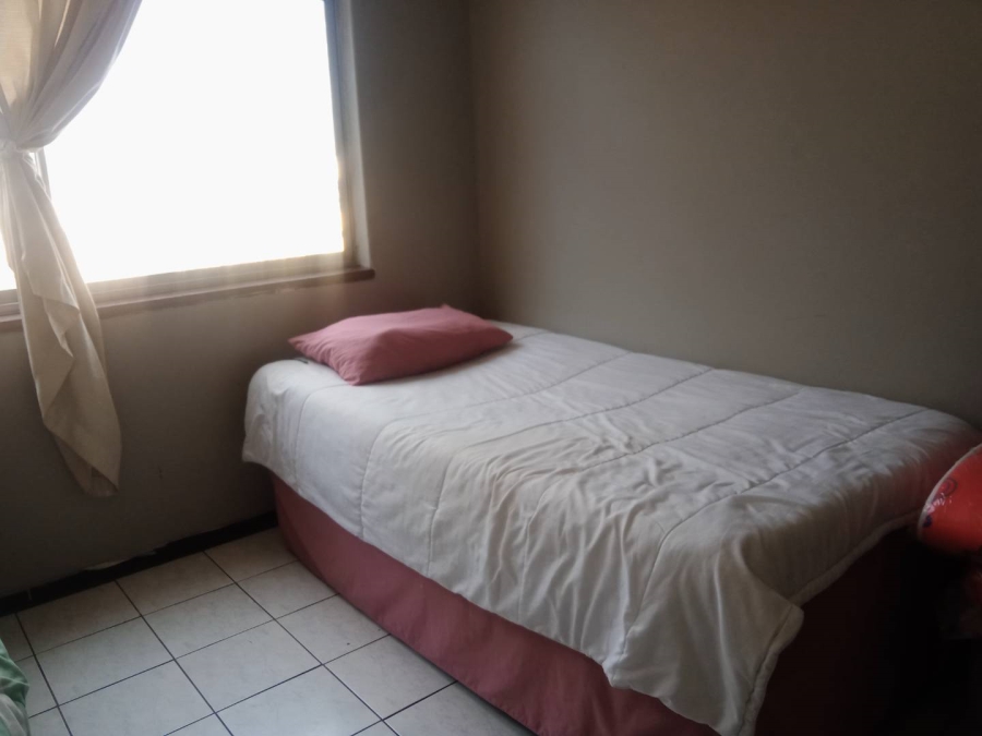 2 Bedroom Property for Sale in South Beach KwaZulu-Natal