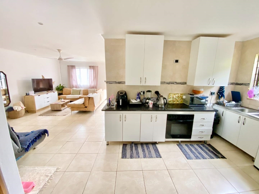 To Let 2 Bedroom Property for Rent in Glen Anil KwaZulu-Natal