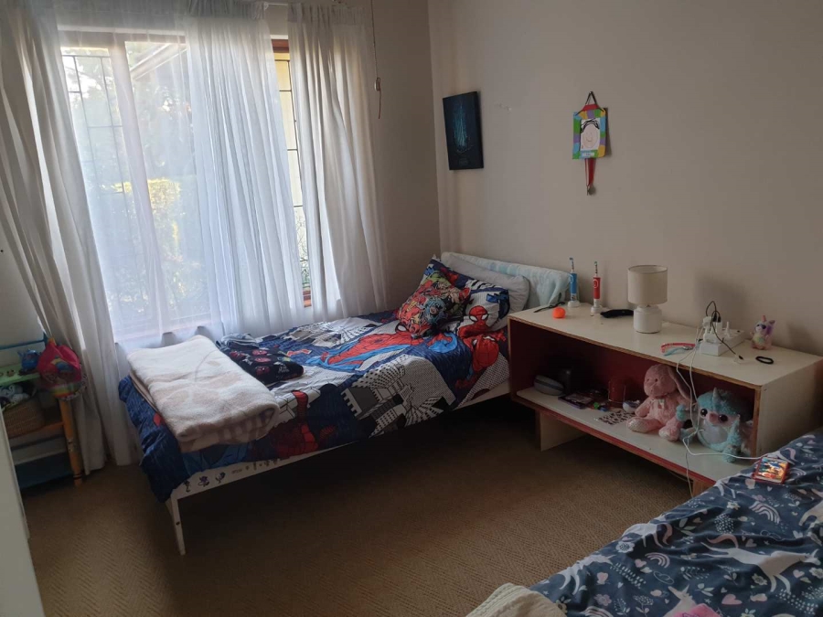 To Let 3 Bedroom Property for Rent in Waterfall KwaZulu-Natal
