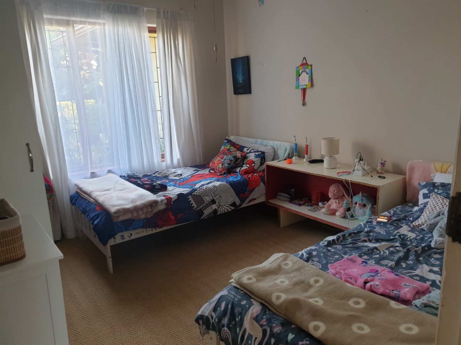 To Let 3 Bedroom Property for Rent in Waterfall KwaZulu-Natal