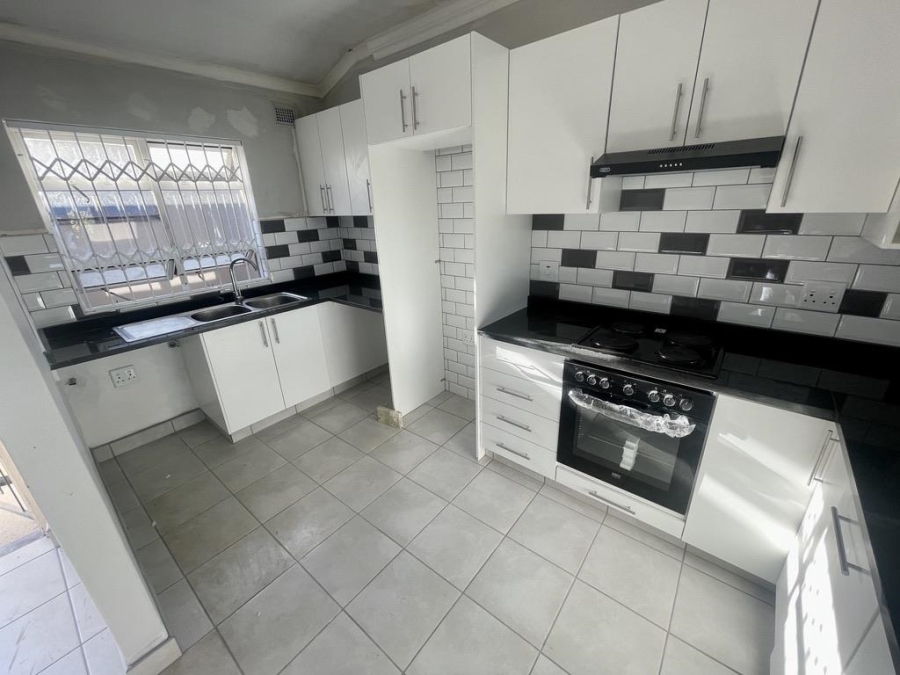 To Let 2 Bedroom Property for Rent in Prospect Hall KwaZulu-Natal