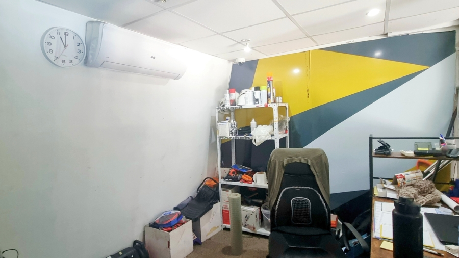 To Let commercial Property for Rent in Glen Anil KwaZulu-Natal