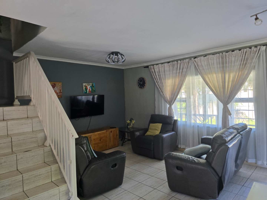 5 Bedroom Property for Sale in Malvern KwaZulu-Natal