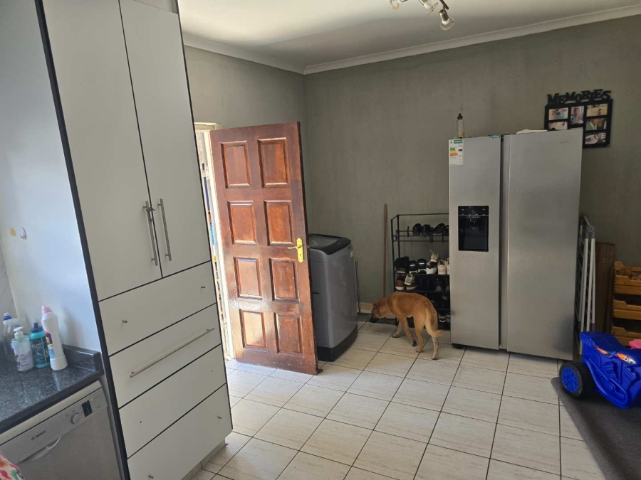 5 Bedroom Property for Sale in Malvern KwaZulu-Natal