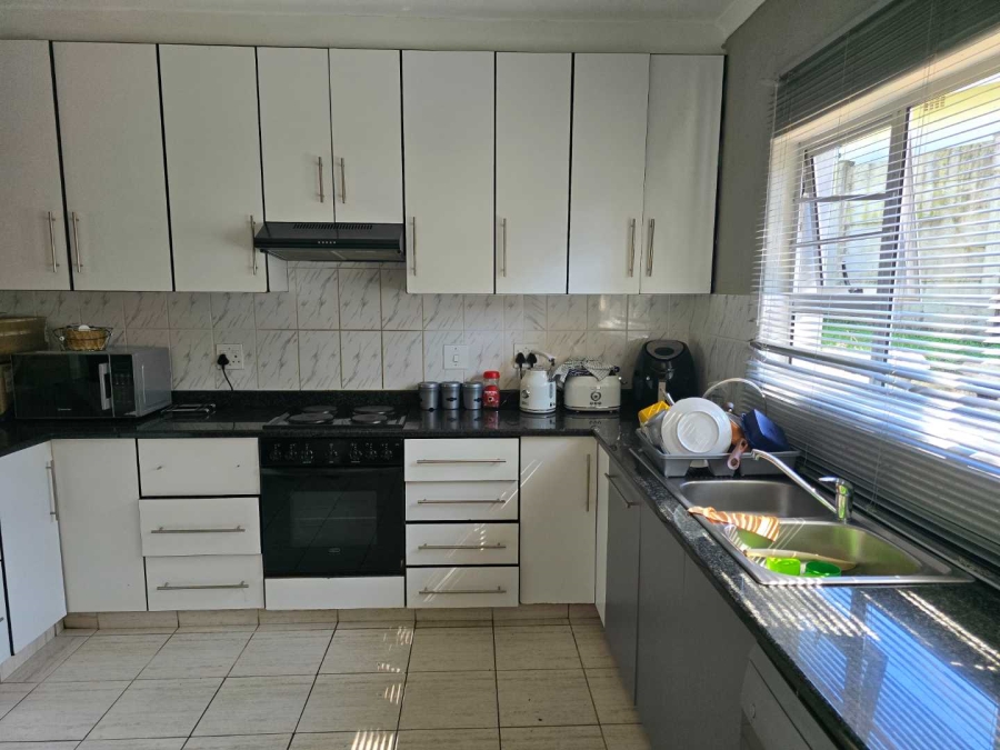 5 Bedroom Property for Sale in Malvern KwaZulu-Natal