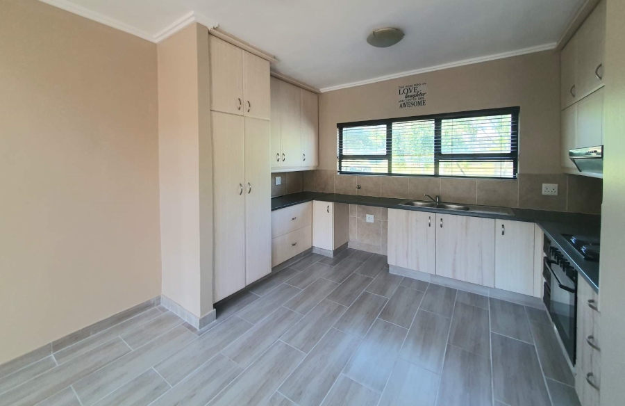 To Let 2 Bedroom Property for Rent in Palm Lakes Estate KwaZulu-Natal