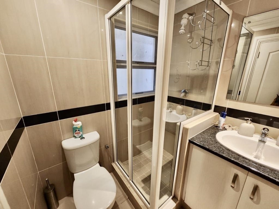 2 Bedroom Property for Sale in La Lucia KwaZulu-Natal