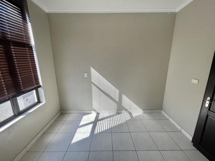 To Let 3 Bedroom Property for Rent in Umhlanga KwaZulu-Natal