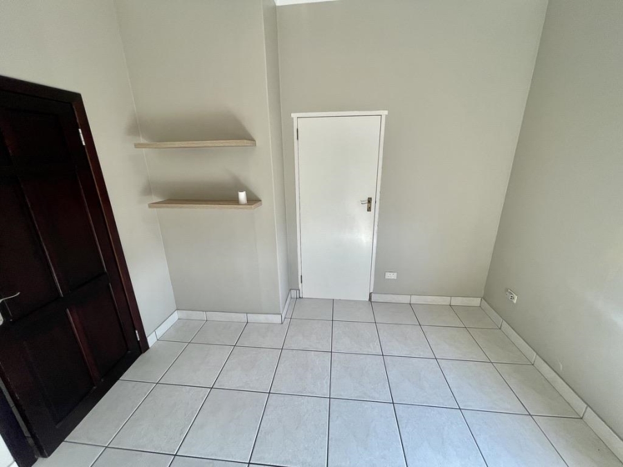 To Let 3 Bedroom Property for Rent in Umhlanga KwaZulu-Natal