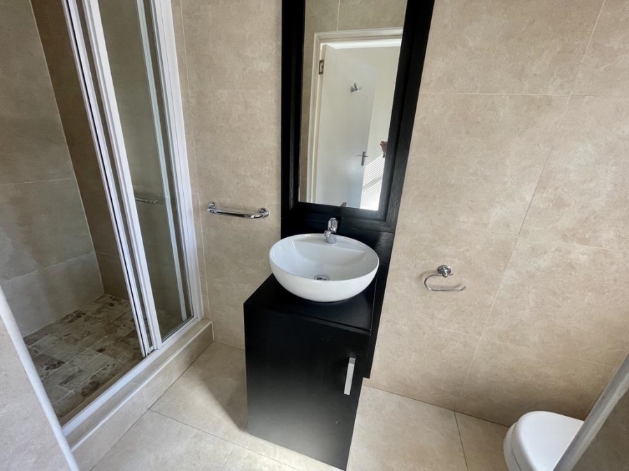 To Let 3 Bedroom Property for Rent in Umhlanga KwaZulu-Natal