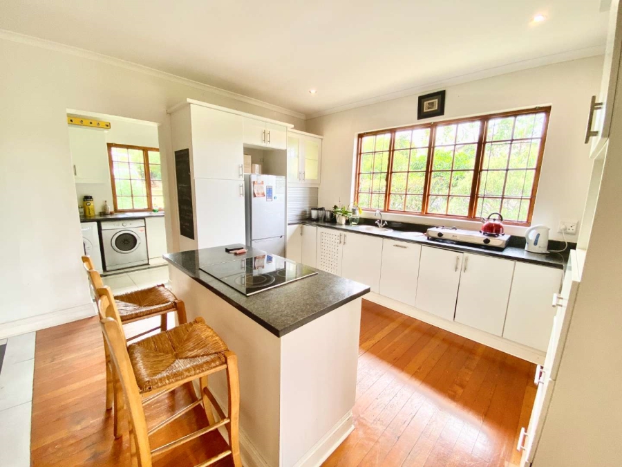 To Let 4 Bedroom Property for Rent in Durban North KwaZulu-Natal
