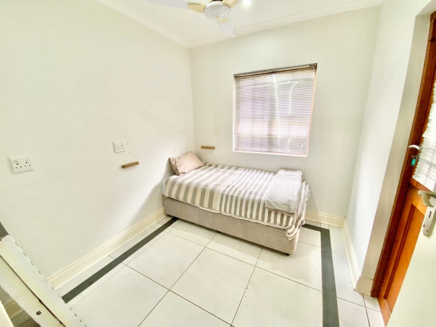 To Let 4 Bedroom Property for Rent in Durban North KwaZulu-Natal