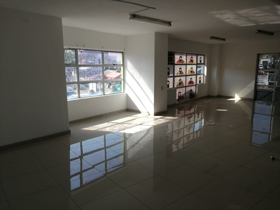 To Let commercial Property for Rent in Chatsworth KwaZulu-Natal