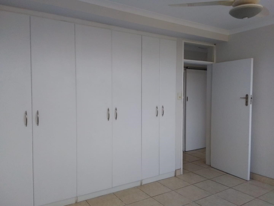 2 Bedroom Property for Sale in South Beach KwaZulu-Natal