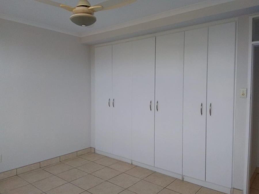 2 Bedroom Property for Sale in South Beach KwaZulu-Natal