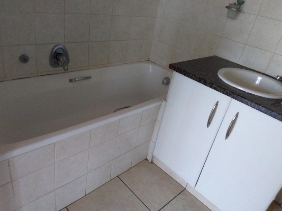 2 Bedroom Property for Sale in South Beach KwaZulu-Natal