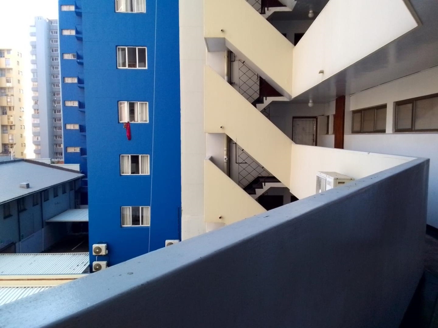 2 Bedroom Property for Sale in South Beach KwaZulu-Natal