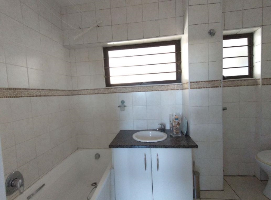 2 Bedroom Property for Sale in South Beach KwaZulu-Natal