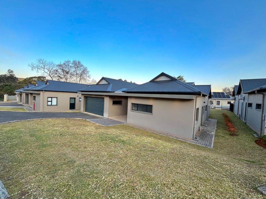 4 Bedroom Property for Sale in Ferncliffe KwaZulu-Natal