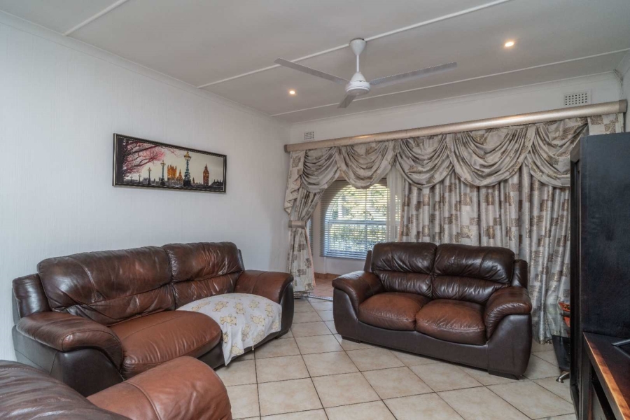 2 Bedroom Property for Sale in La Lucia KwaZulu-Natal