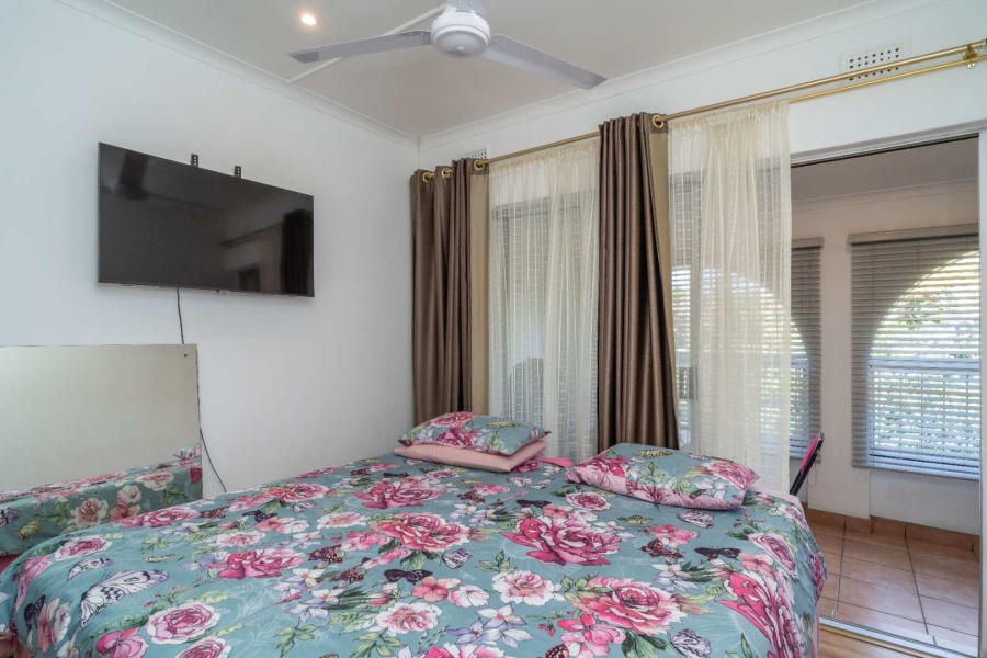 2 Bedroom Property for Sale in La Lucia KwaZulu-Natal