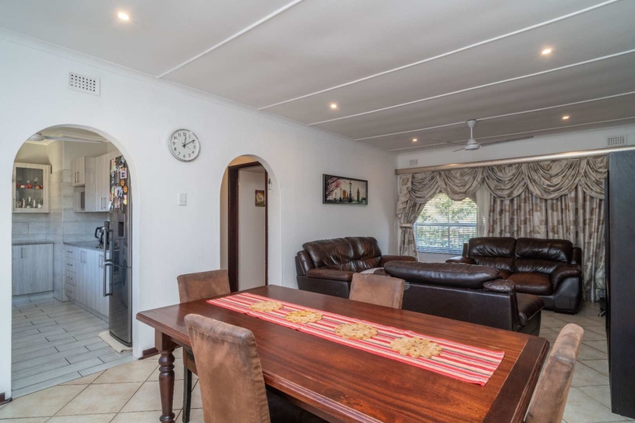 2 Bedroom Property for Sale in La Lucia KwaZulu-Natal