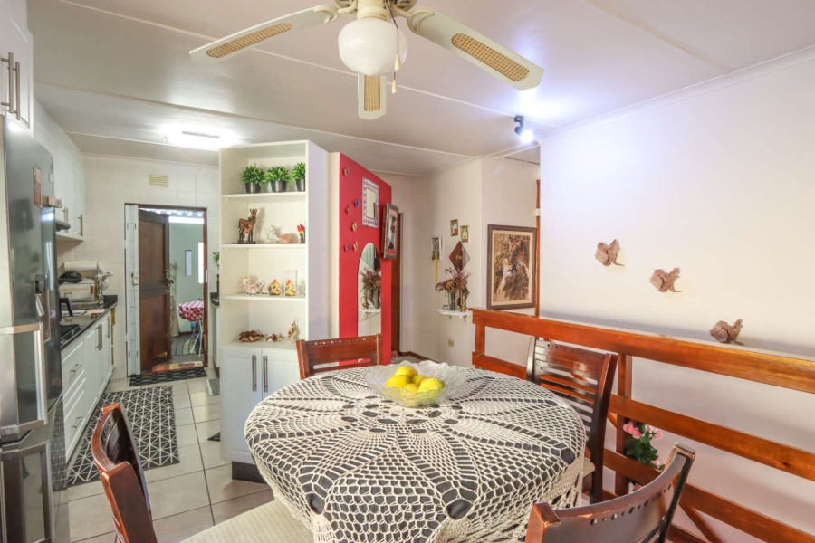 2 Bedroom Property for Sale in Escombe KwaZulu-Natal