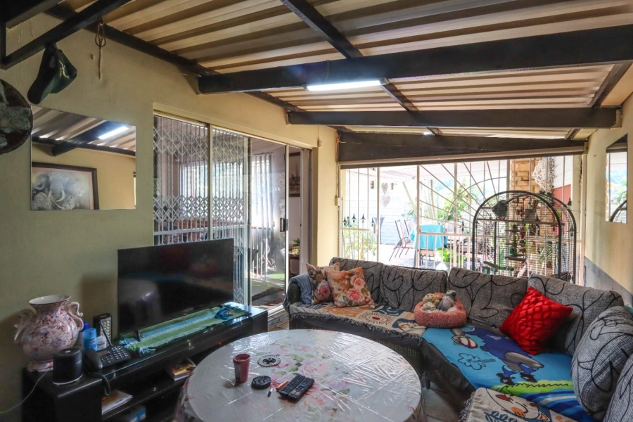 2 Bedroom Property for Sale in Escombe KwaZulu-Natal