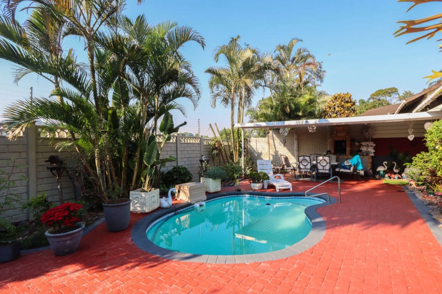 2 Bedroom Property for Sale in Escombe KwaZulu-Natal