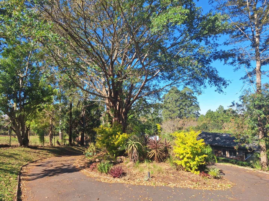 To Let 2 Bedroom Property for Rent in Crestview KwaZulu-Natal