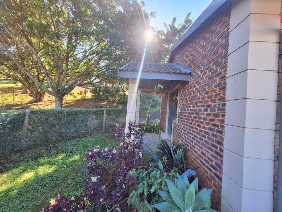 To Let 2 Bedroom Property for Rent in Crestview KwaZulu-Natal