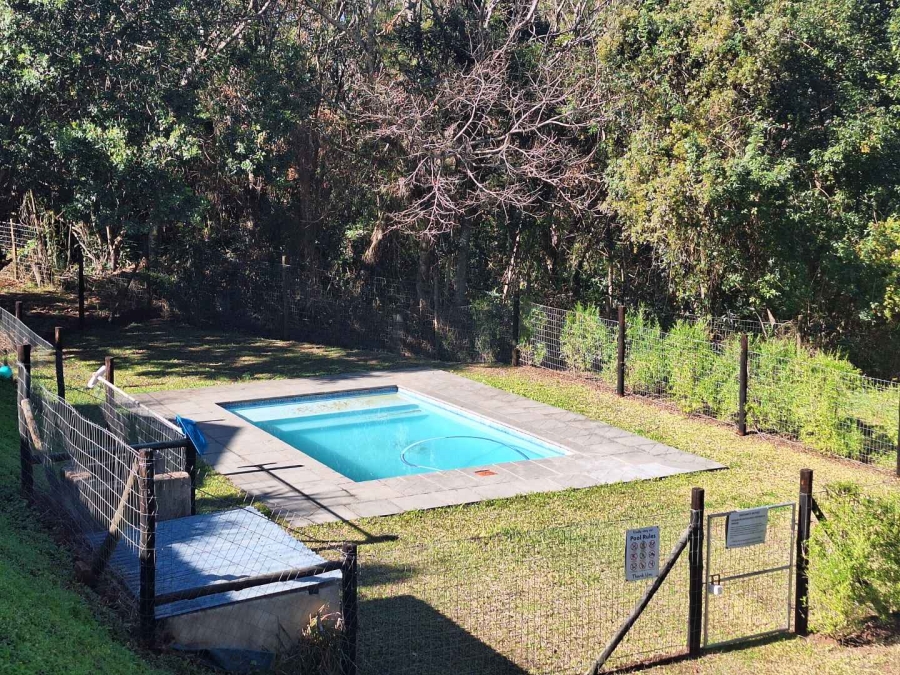 To Let 2 Bedroom Property for Rent in Crestview KwaZulu-Natal