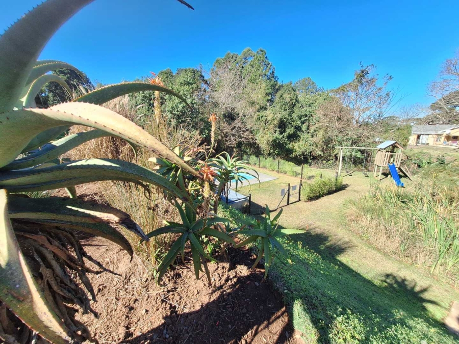 To Let 2 Bedroom Property for Rent in Crestview KwaZulu-Natal