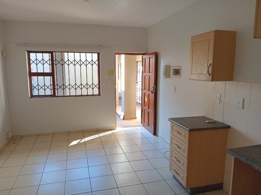 To Let 1 Bedroom Property for Rent in Richem KwaZulu-Natal
