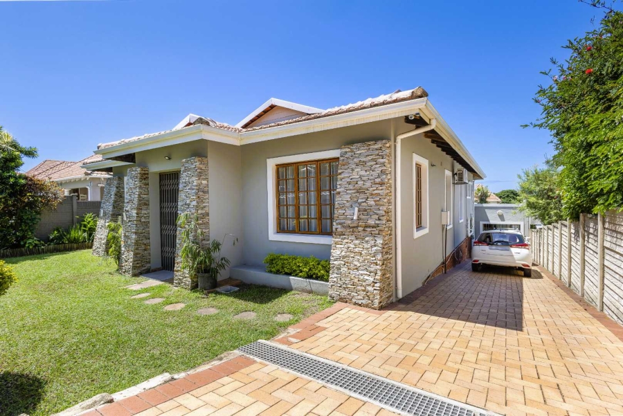 To Let 3 Bedroom Property for Rent in Glenwood KwaZulu-Natal