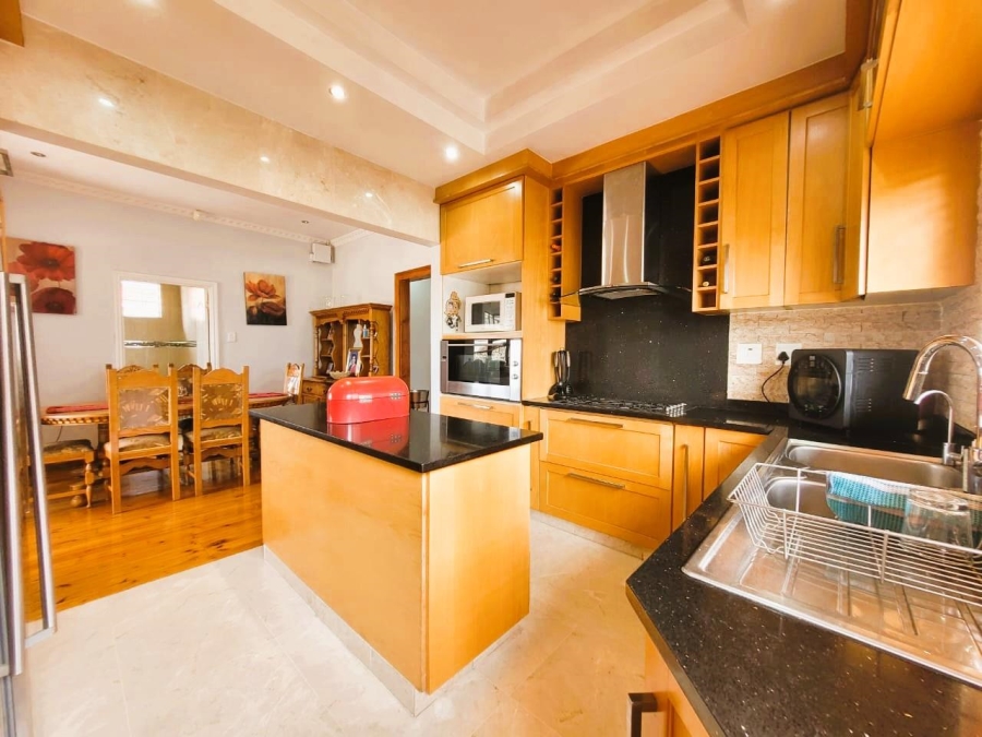 To Let 3 Bedroom Property for Rent in Glenwood KwaZulu-Natal