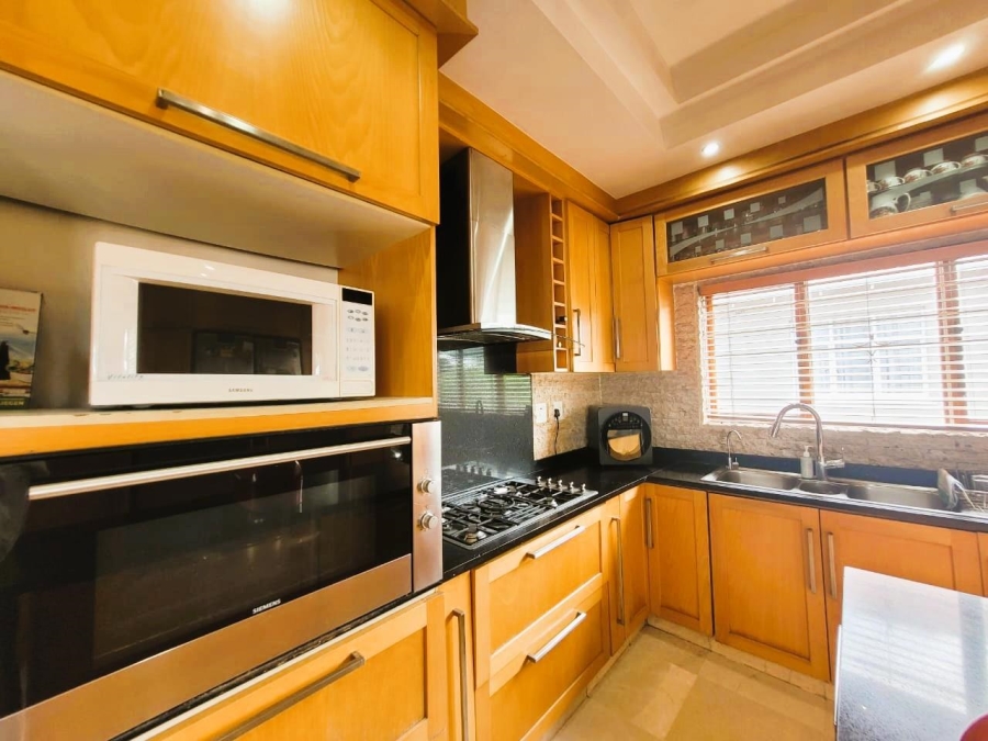 To Let 3 Bedroom Property for Rent in Glenwood KwaZulu-Natal