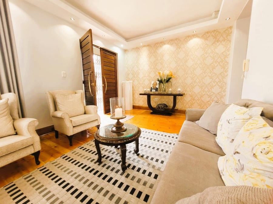 To Let 3 Bedroom Property for Rent in Glenwood KwaZulu-Natal