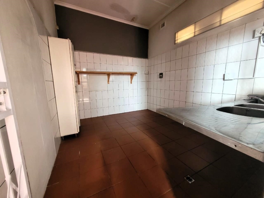 To Let commercial Property for Rent in Windermere KwaZulu-Natal