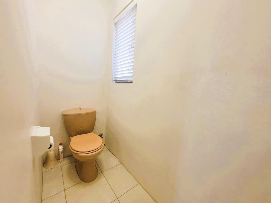 5 Bedroom Property for Sale in Morningside KwaZulu-Natal