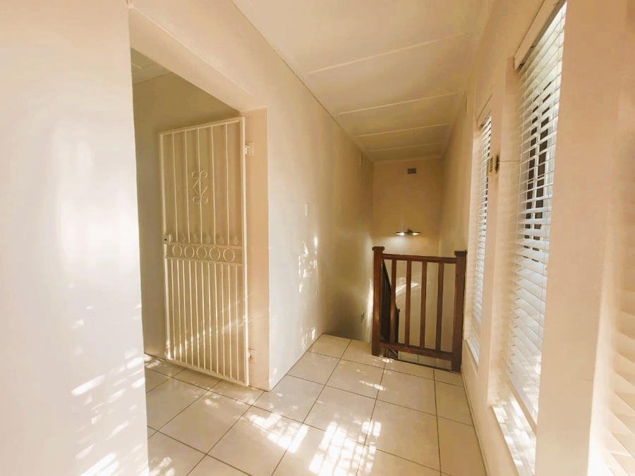 5 Bedroom Property for Sale in Morningside KwaZulu-Natal
