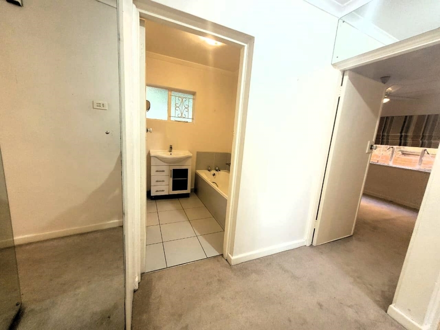 5 Bedroom Property for Sale in Morningside KwaZulu-Natal