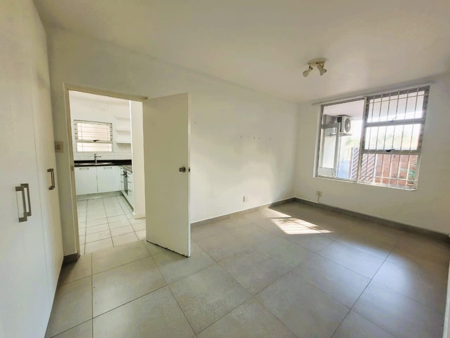 1 Bedroom Property for Sale in Umhlanga KwaZulu-Natal