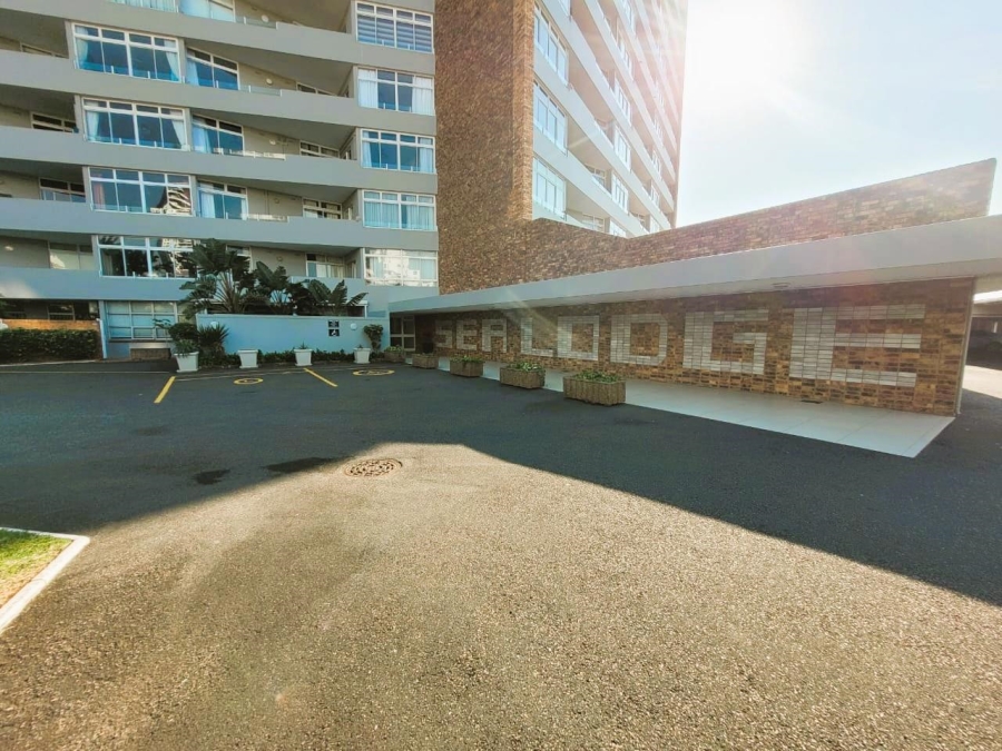 To Let 1 Bedroom Property for Rent in Umhlanga KwaZulu-Natal