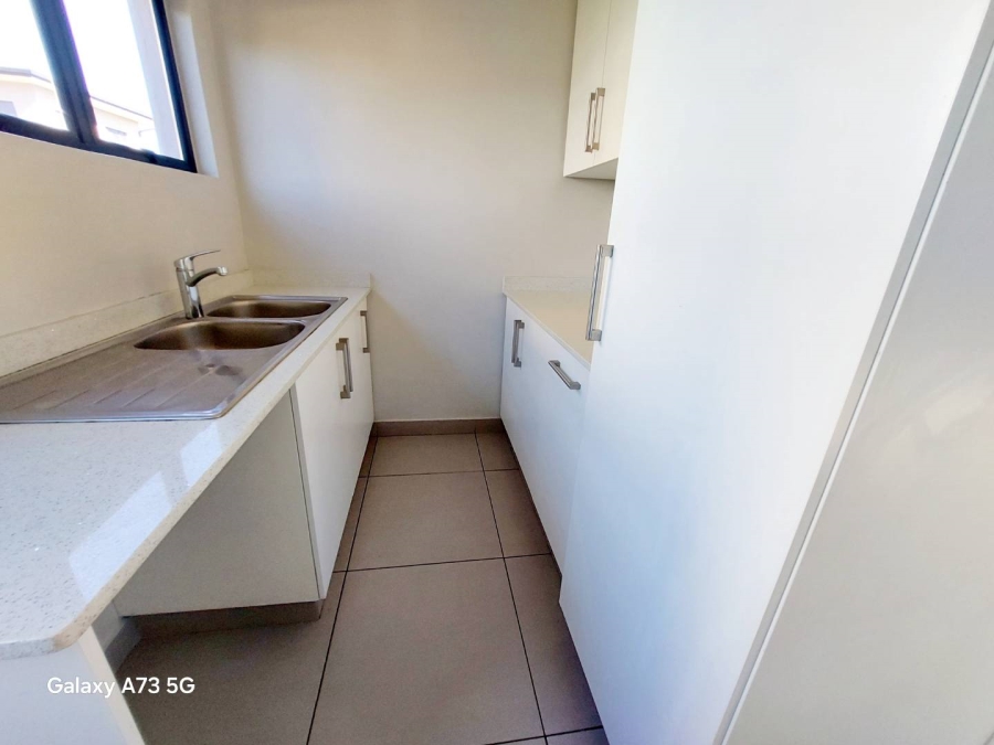 To Let 3 Bedroom Property for Rent in Salt Rock KwaZulu-Natal