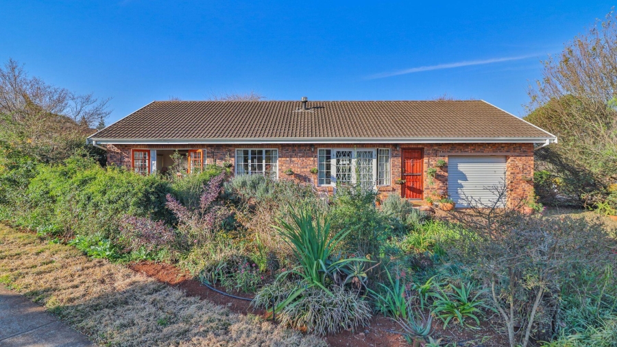 3 Bedroom Property for Sale in Greendale KwaZulu-Natal
